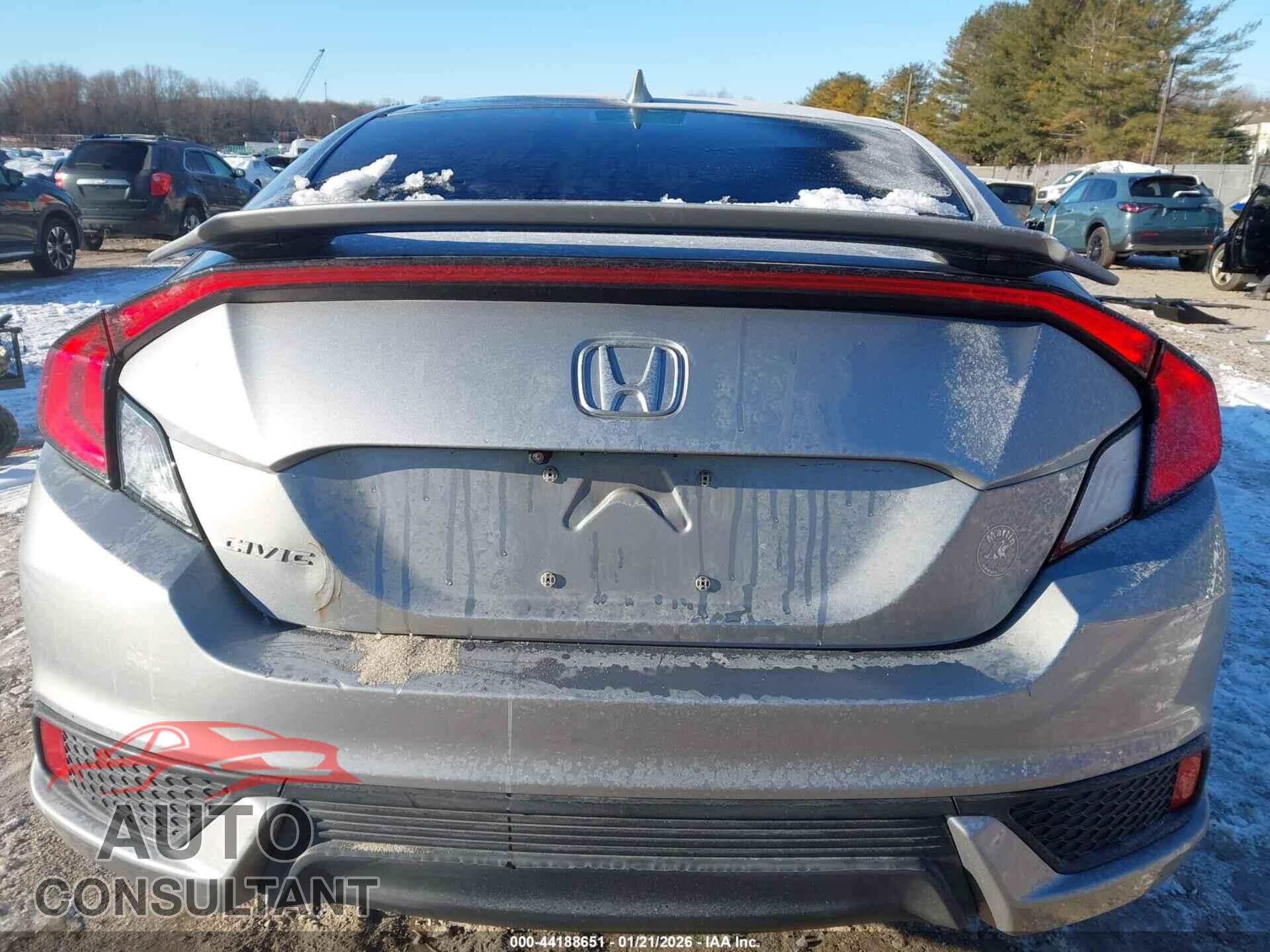 HONDA CIVIC 2018 - 2HGFC3B31JH354974