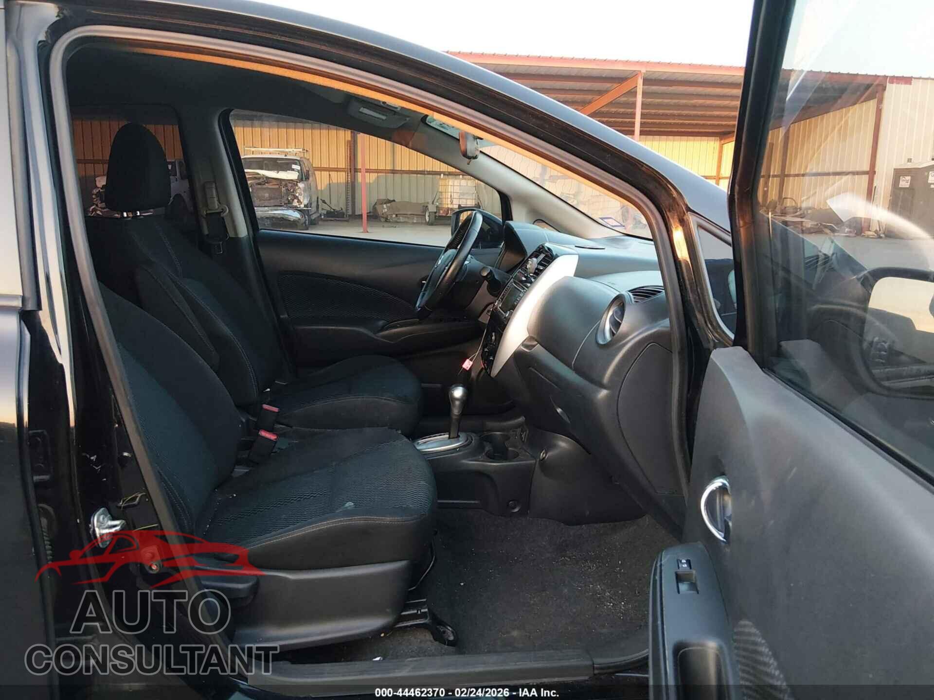 NISSAN VERSA NOTE 2017 - 3N1CE2CP8HL369645