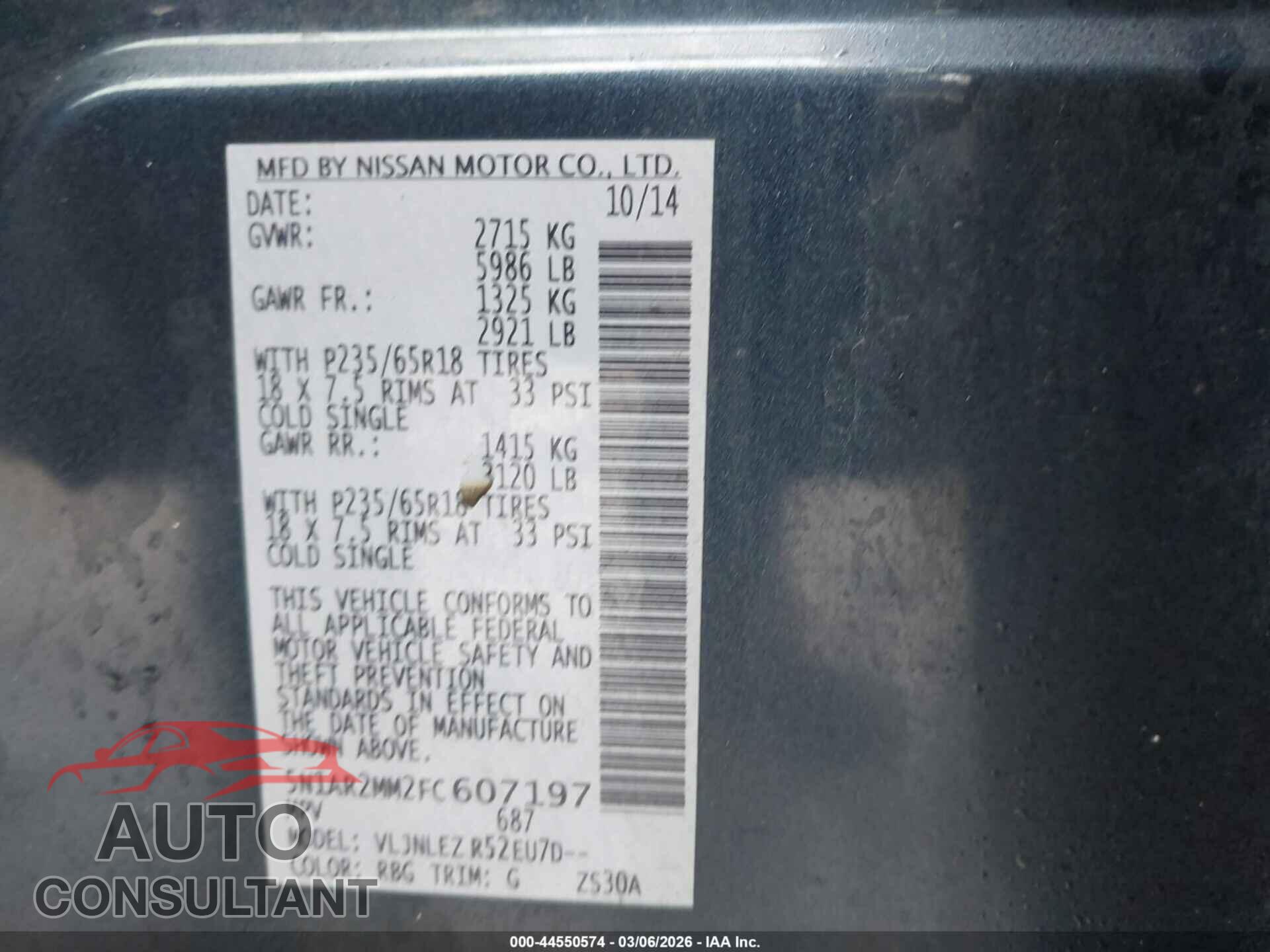 NISSAN PATHFINDER 2015 - 5N1AR2MM2FC607197