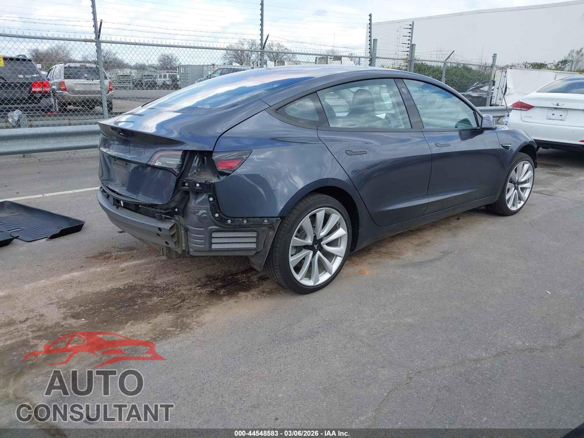 TESLA MODEL 3 2018 - 5YJ3E1EA2JF013390