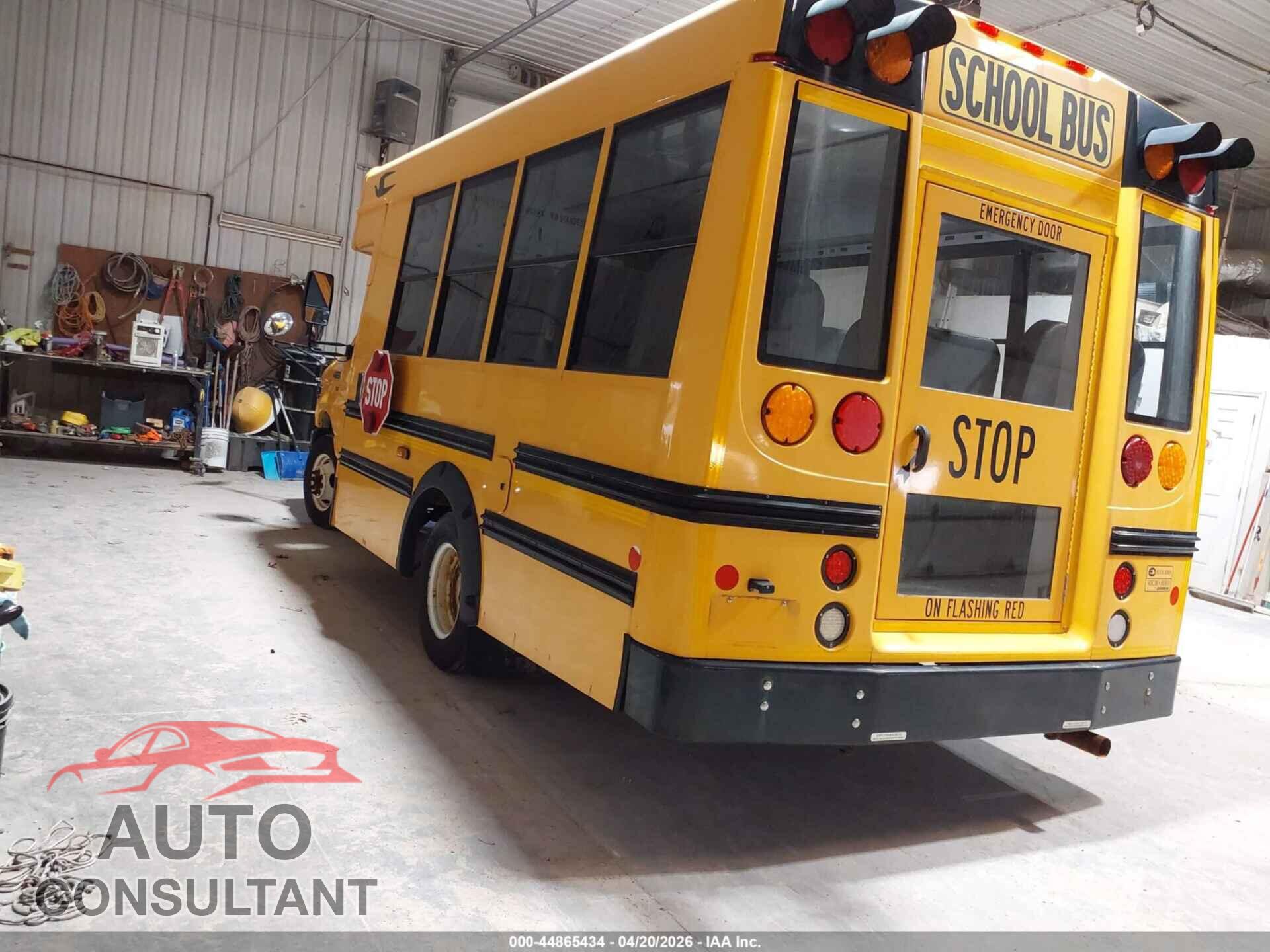 FORD E-350 CUTAWAY 2016 - 1FDEE3FL0GDC17332