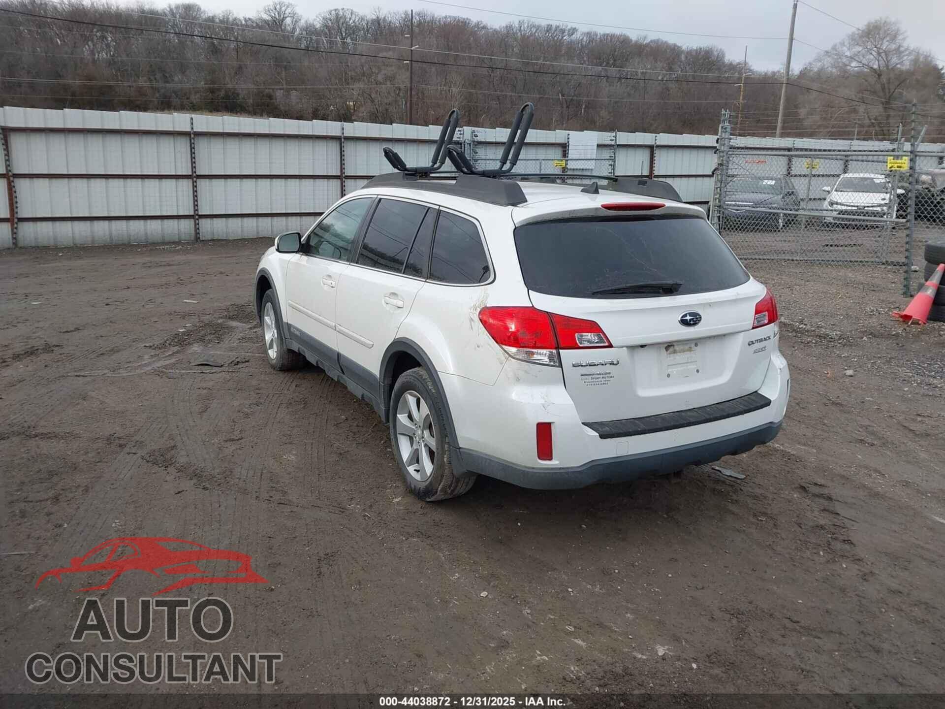 SUBARU OUTBACK 2013 - 4S4BRBLC1D3226175