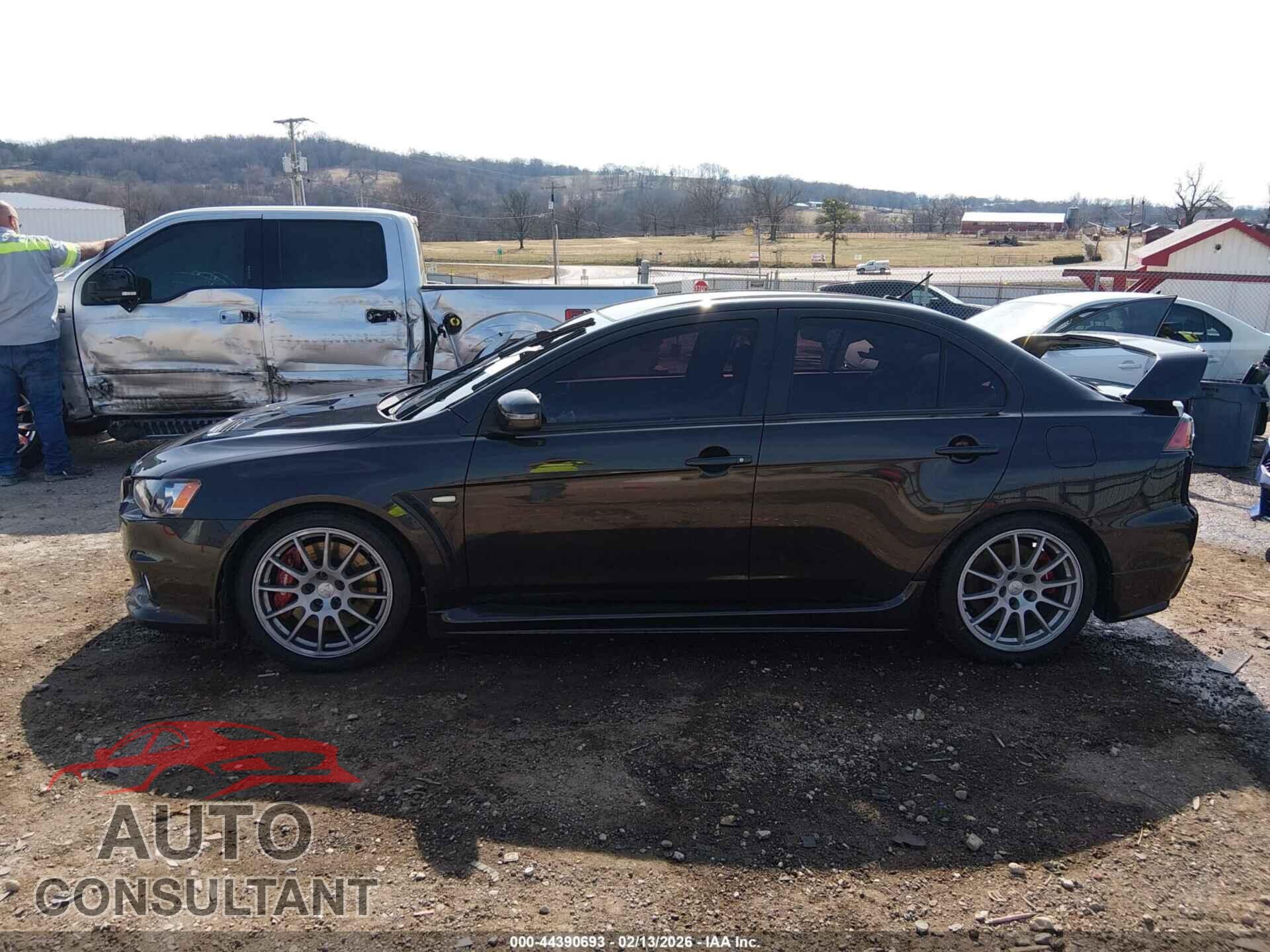 MITSUBISHI LANCER EVOLUTION 2015 - JA32W8FV0FU021245