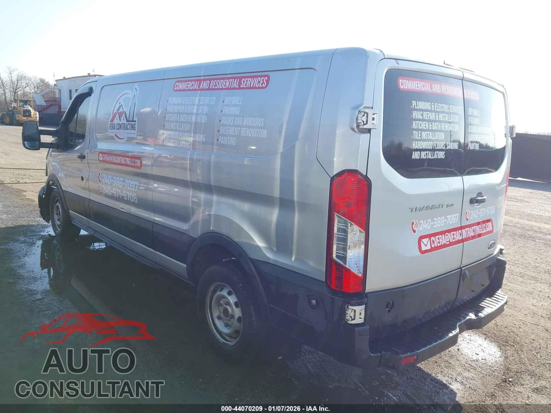 FORD TRANSIT-150 2019 - 1FTYE2YM0KKA37788