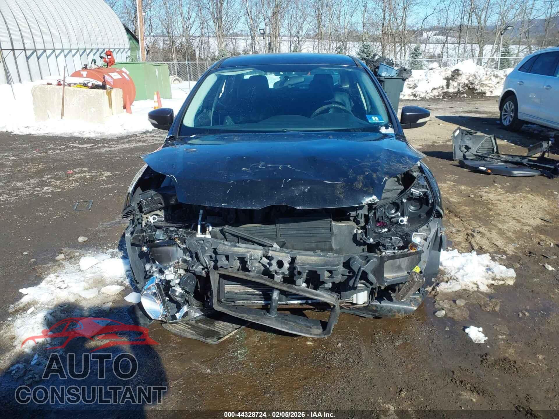 FORD FOCUS 2014 - 1FADP3F27EL141408