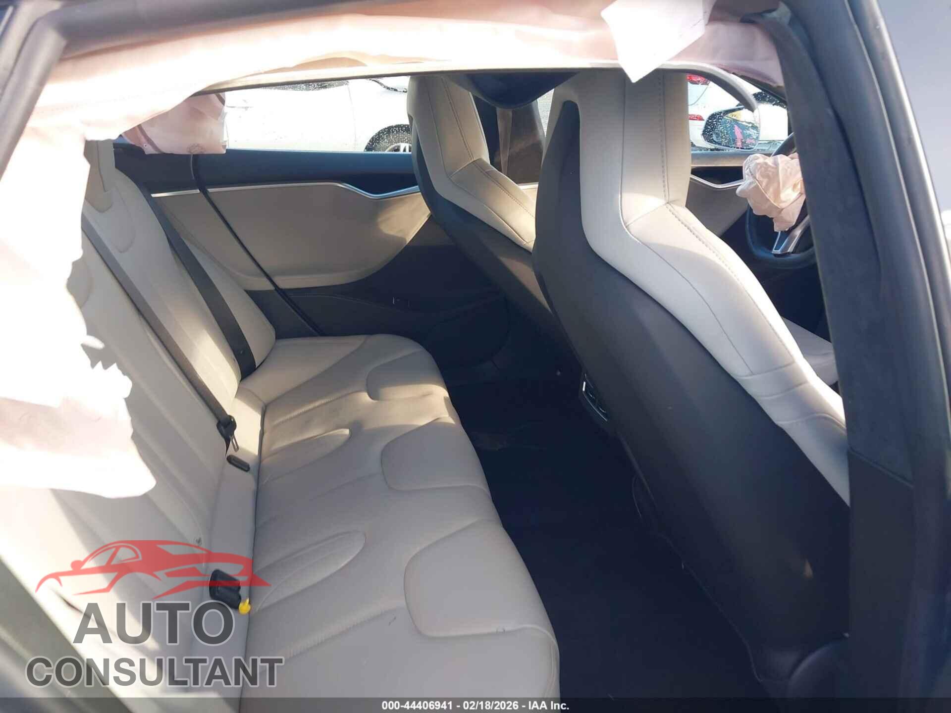 TESLA MODEL S 2015 - 5YJSA1H47FF085089