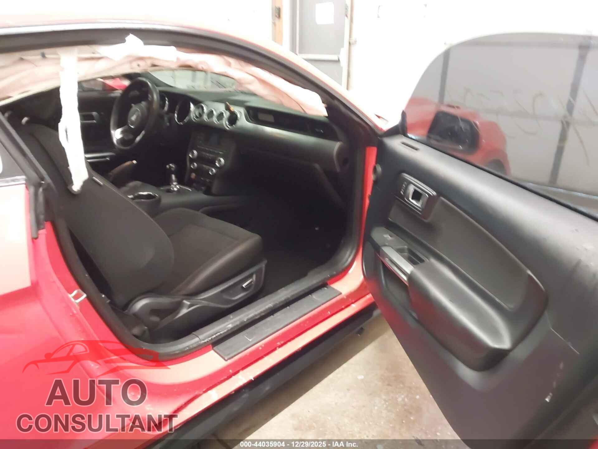 FORD MUSTANG 2015 - 1FA6P8CF6F5304519