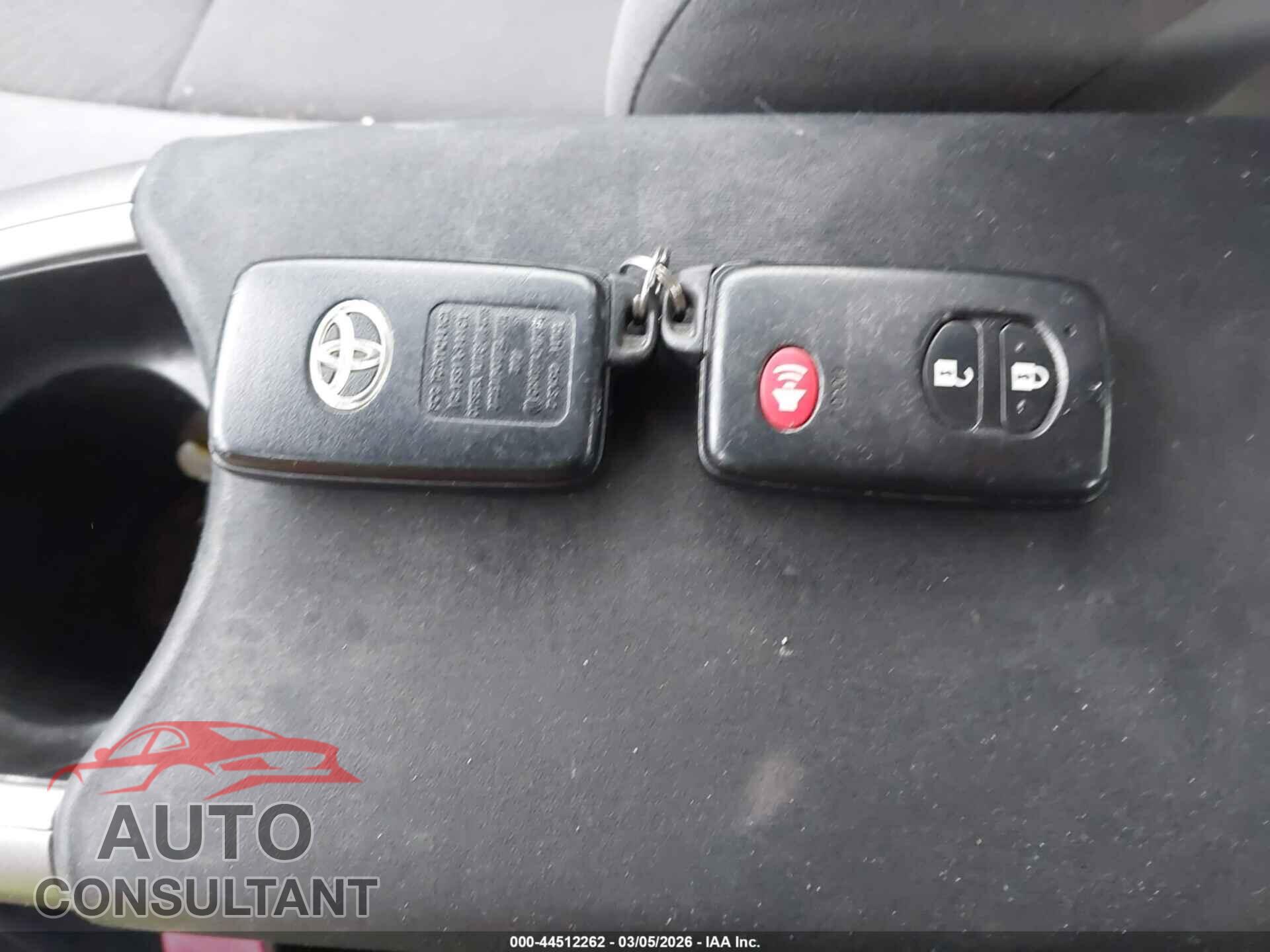 TOYOTA PRIUS 2012 - JTDKN3DU7C5468498