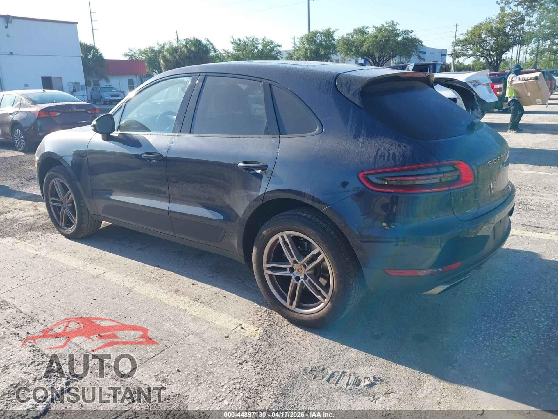 PORSCHE MACAN 2017 - WP1AA2A52HLB00665