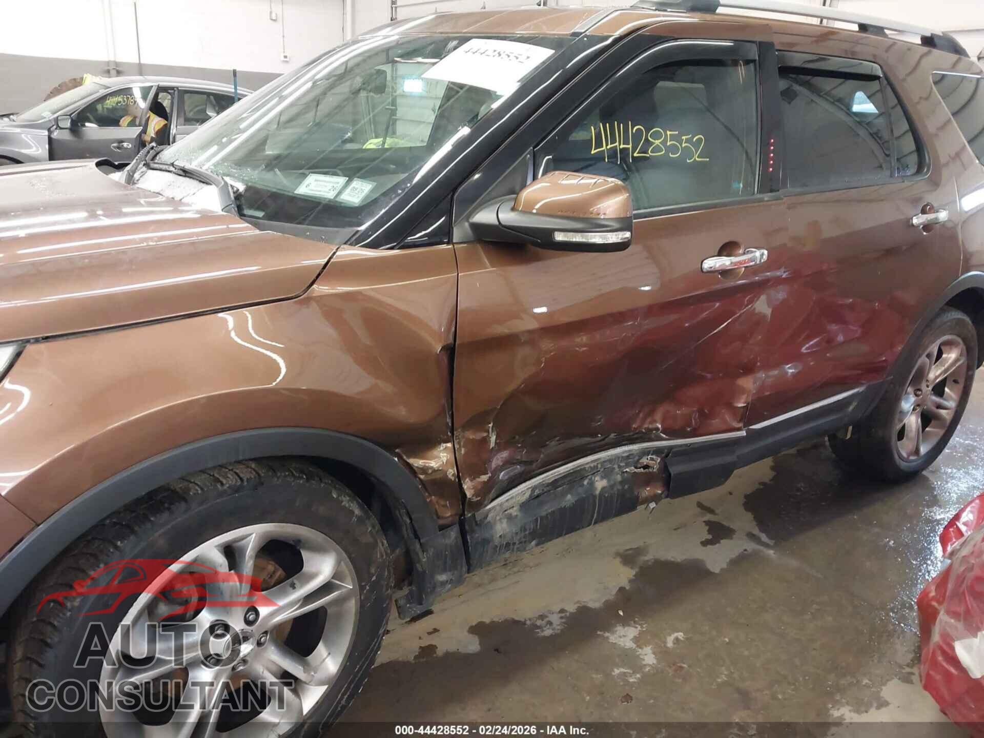 FORD EXPLORER 2011 - 1FMHK7F89BGA21034