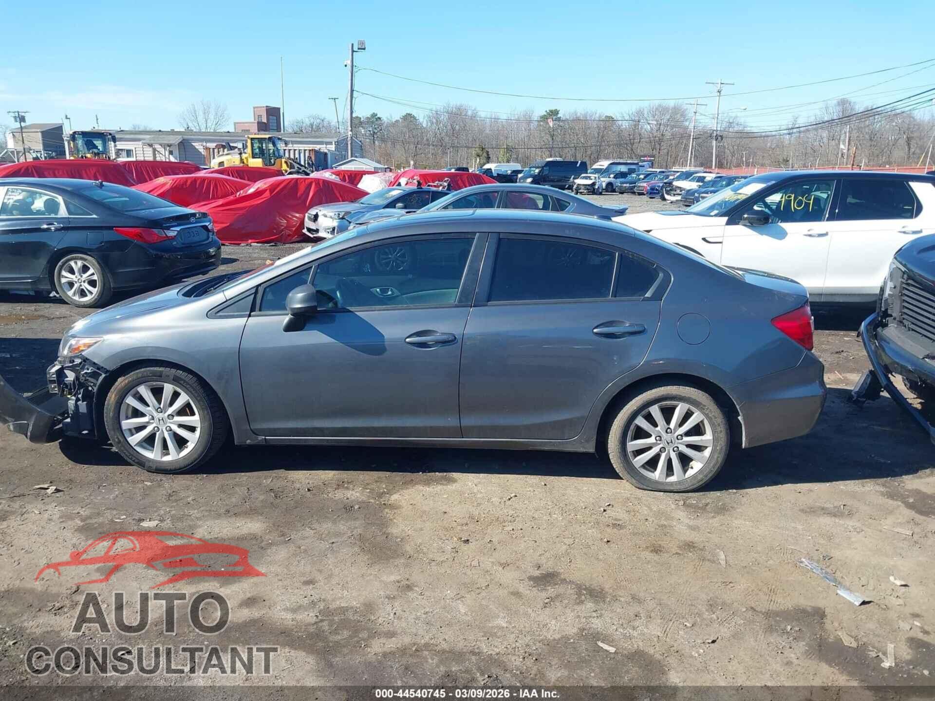 HONDA CIVIC 2012 - 2HGFB2F99CH523735