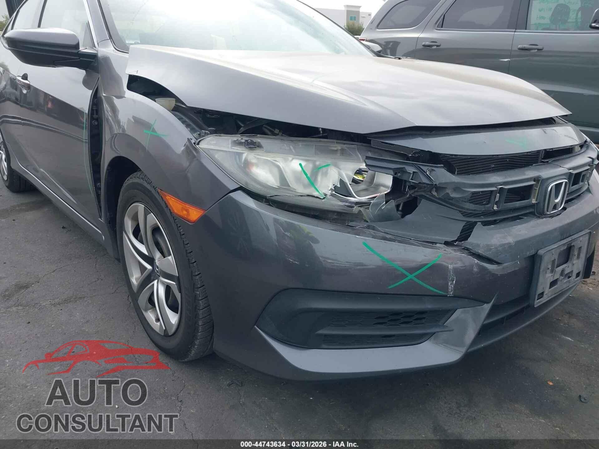HONDA CIVIC 2018 - 2HGFC2F54JH565902