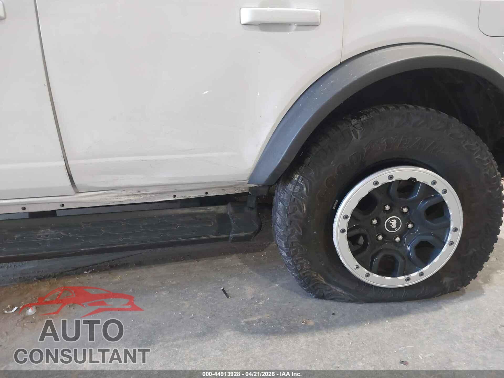 FORD BRONCO 2022 - 1FMEE5DP5NLB33415