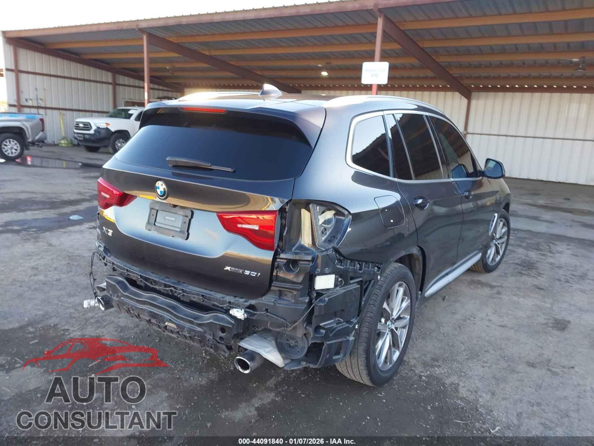 BMW X3 2019 - 5UXTR9C54KLE12102