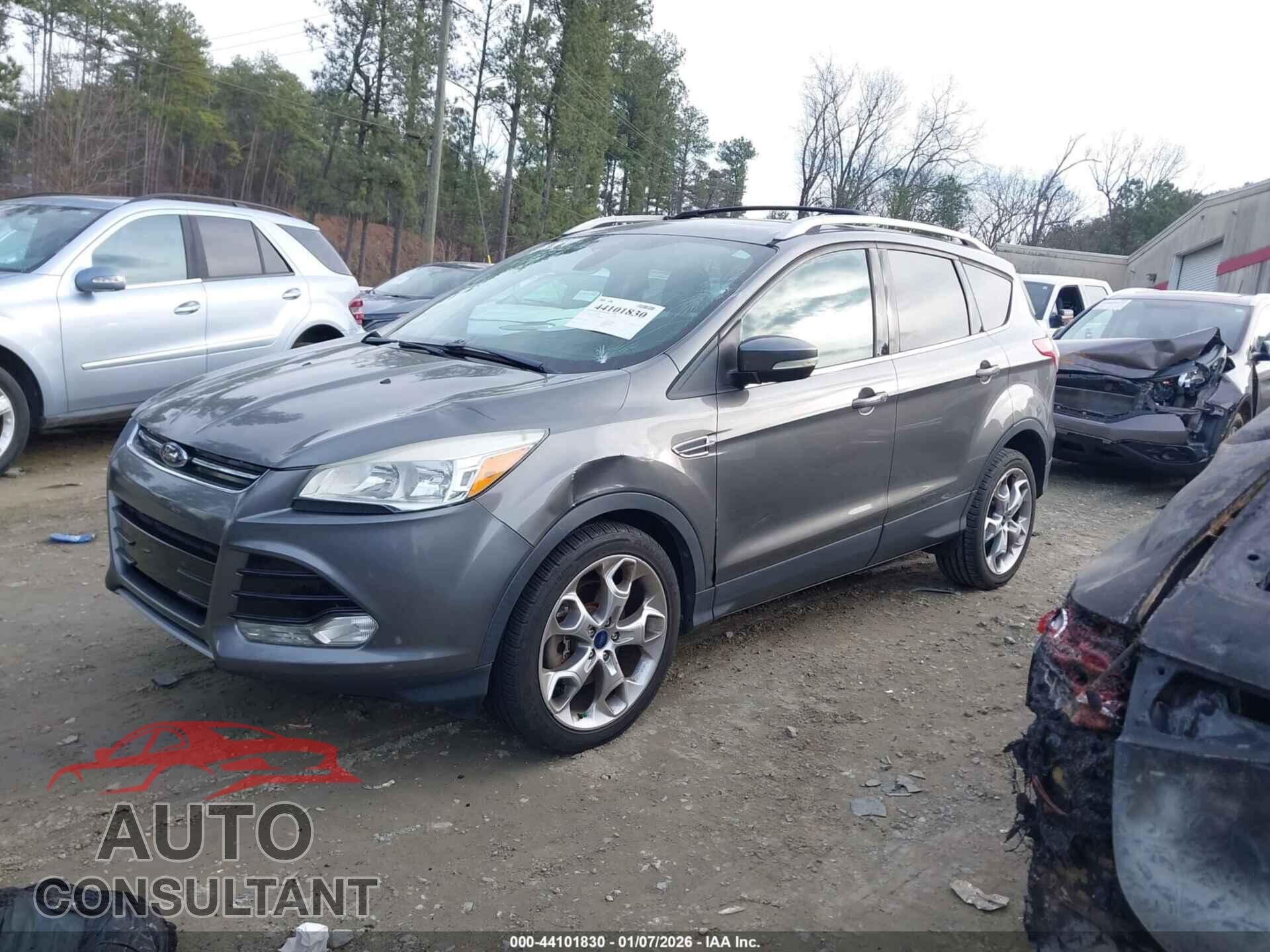FORD ESCAPE 2014 - 1FMCU0J90EUD51467