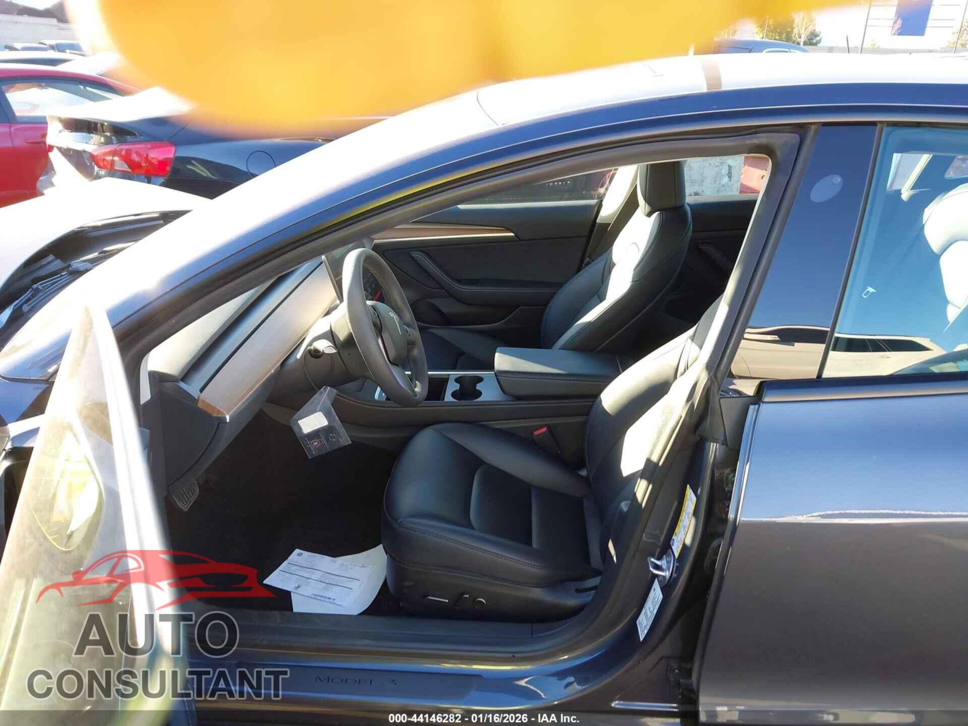 TESLA MODEL 3 2023 - 5YJ3E1EA4PF638883