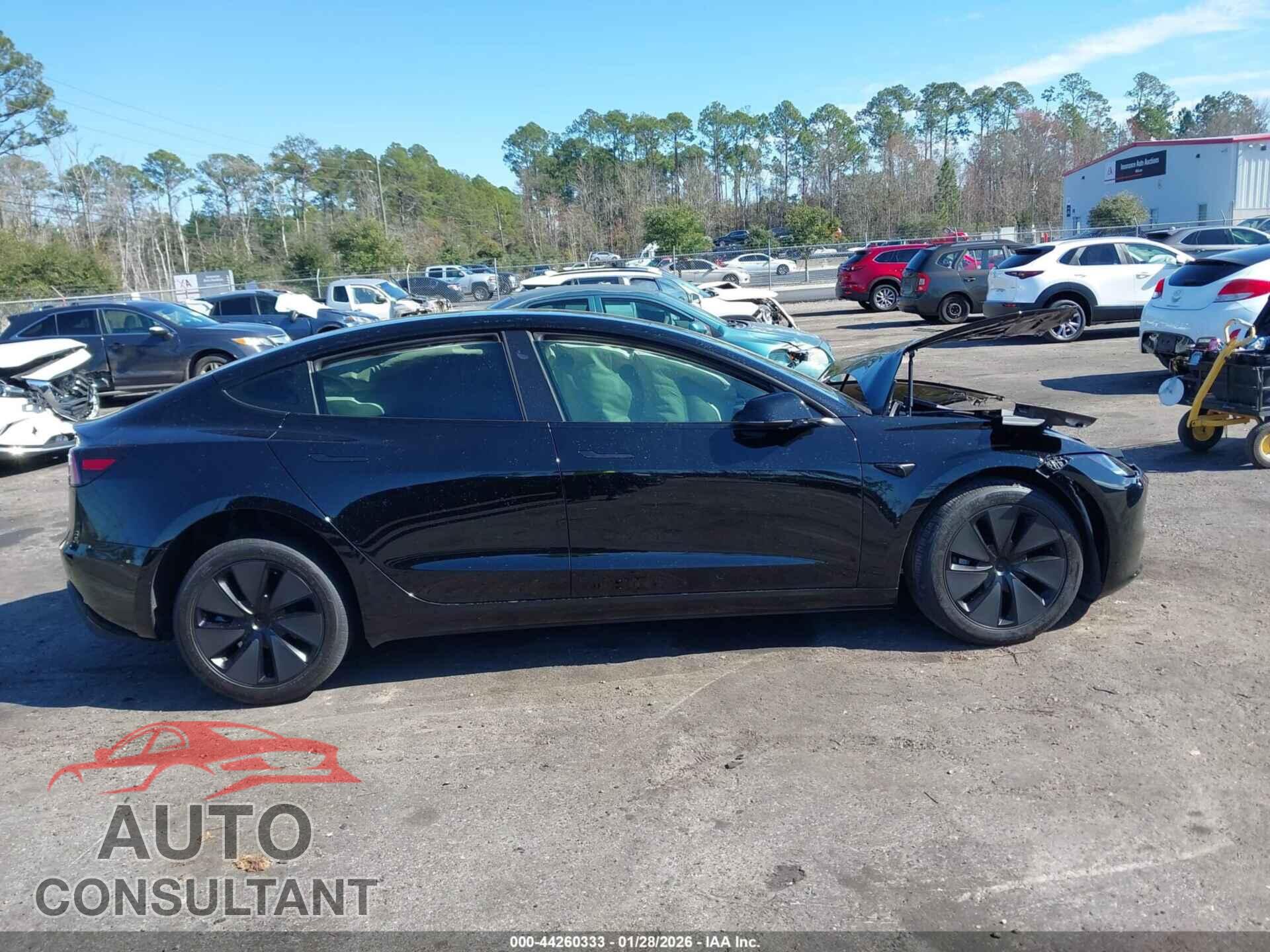 TESLA MODEL 3 2024 - 5YJ3E1EA2RF724258