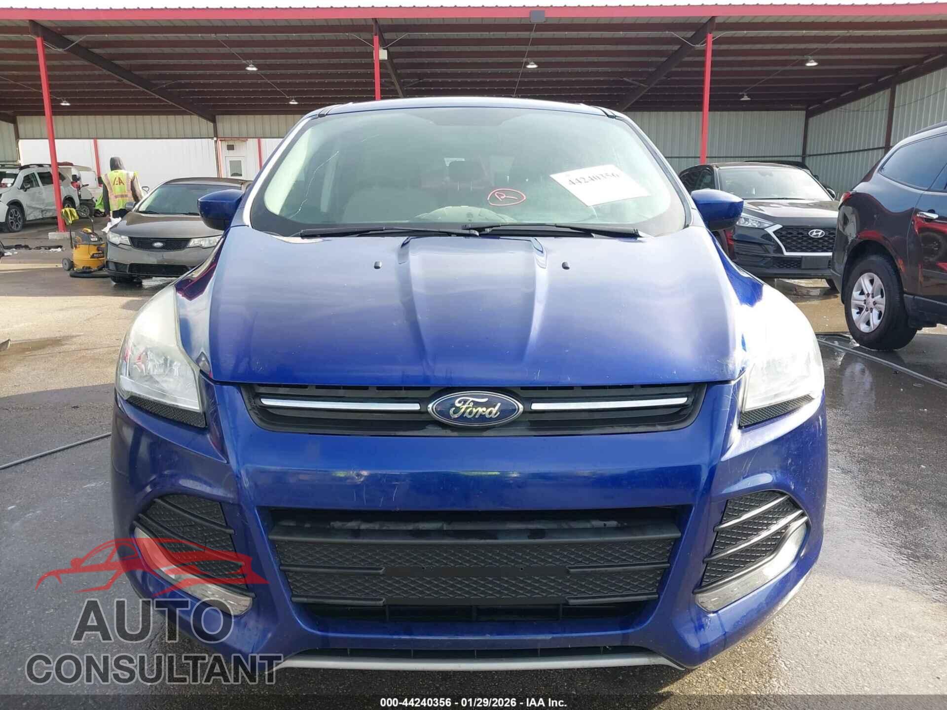 FORD ESCAPE 2015 - 1FMCU0G70FUC74526