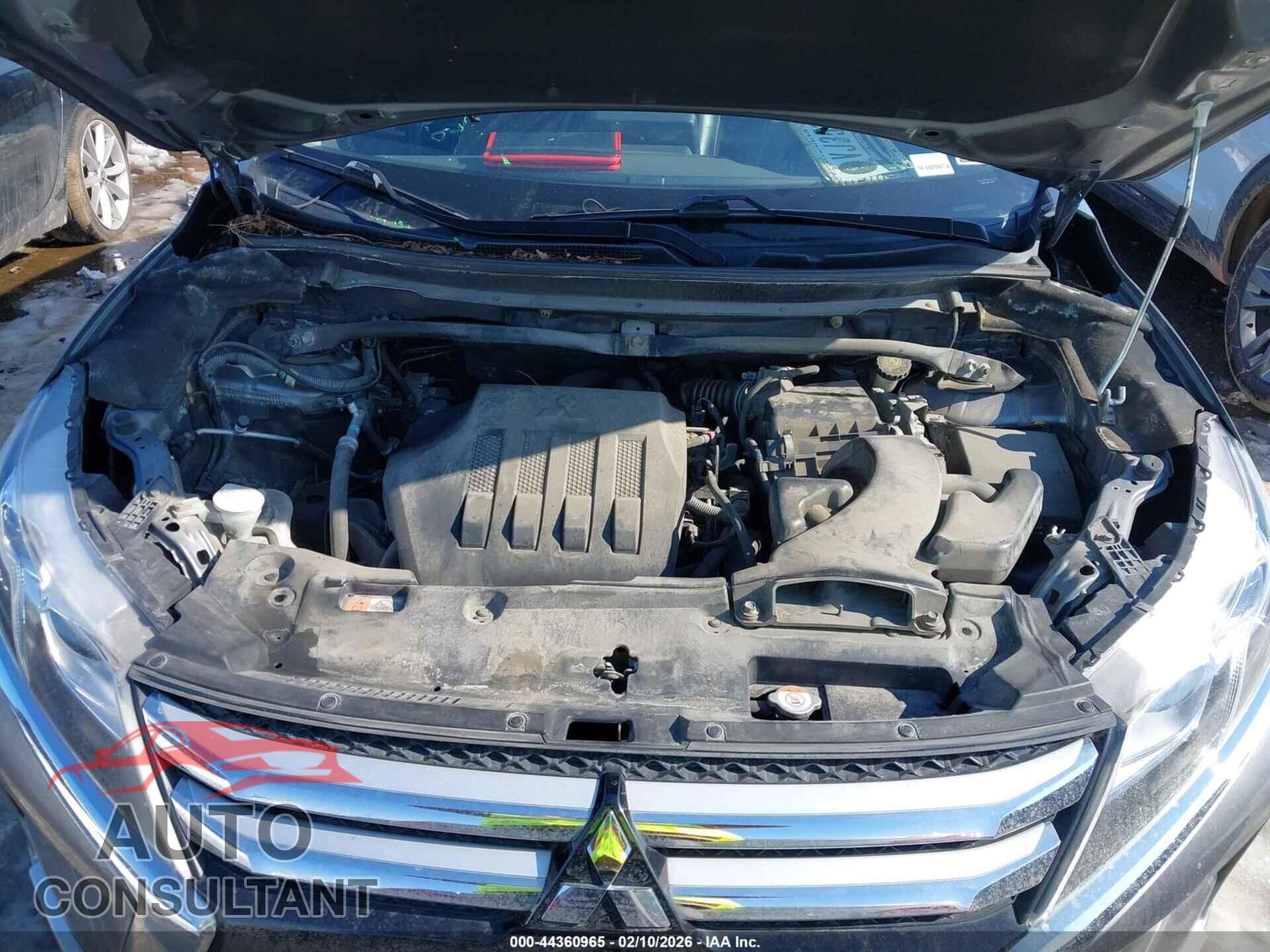 MITSUBISHI ECLIPSE CROSS 2018 - JA4AT5AA8JZ042326