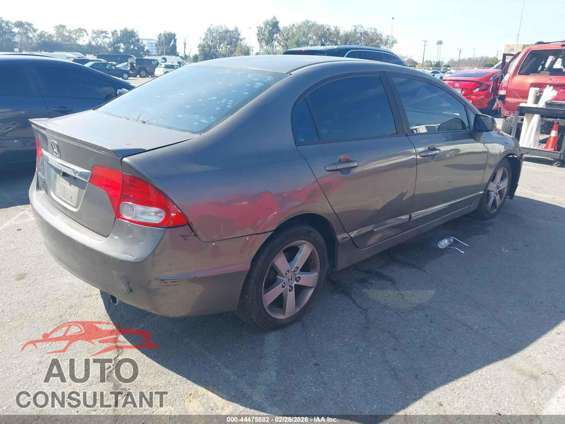HONDA CIVIC 2010 - 19XFA1F60AE024011