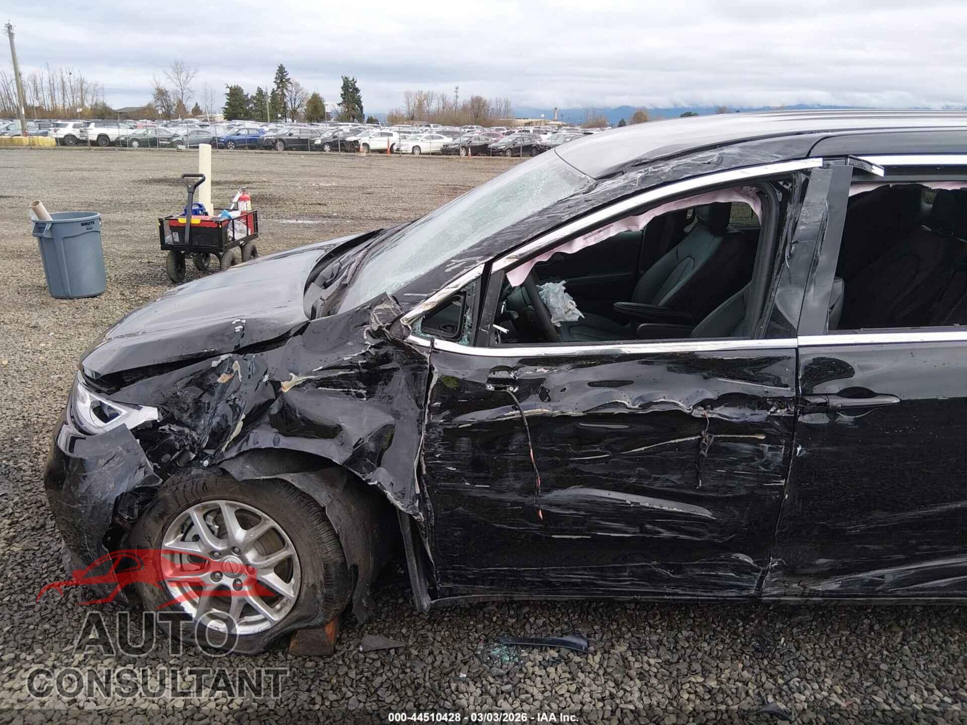 CHRYSLER PACIFICA 2026 - 2C4RC1BG6TR231705