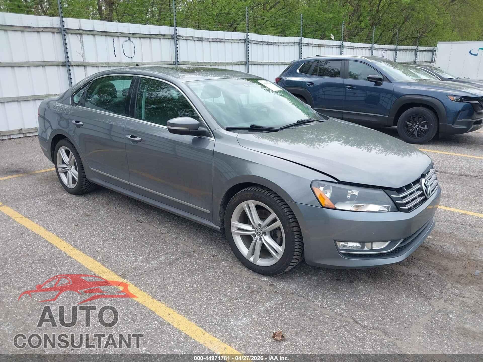 VOLKSWAGEN PASSAT 2015 - 1VWBS7A32FC078272