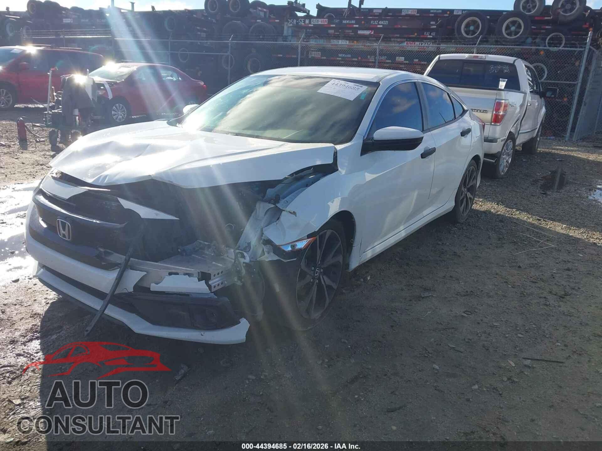 HONDA CIVIC 2019 - 2HGFC2F88KH606916
