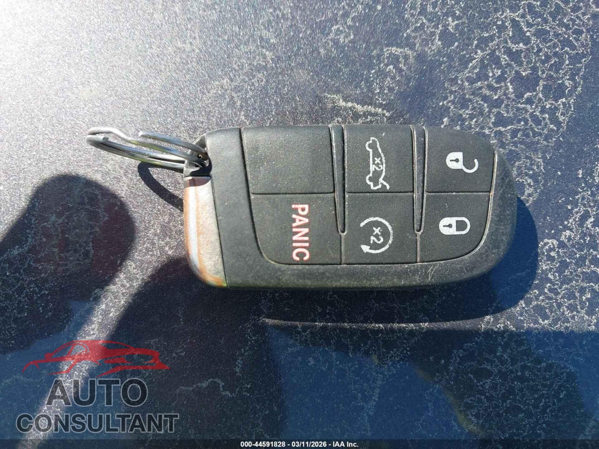 DODGE CHALLENGER 2019 - 2C3CDZJG2KH690161