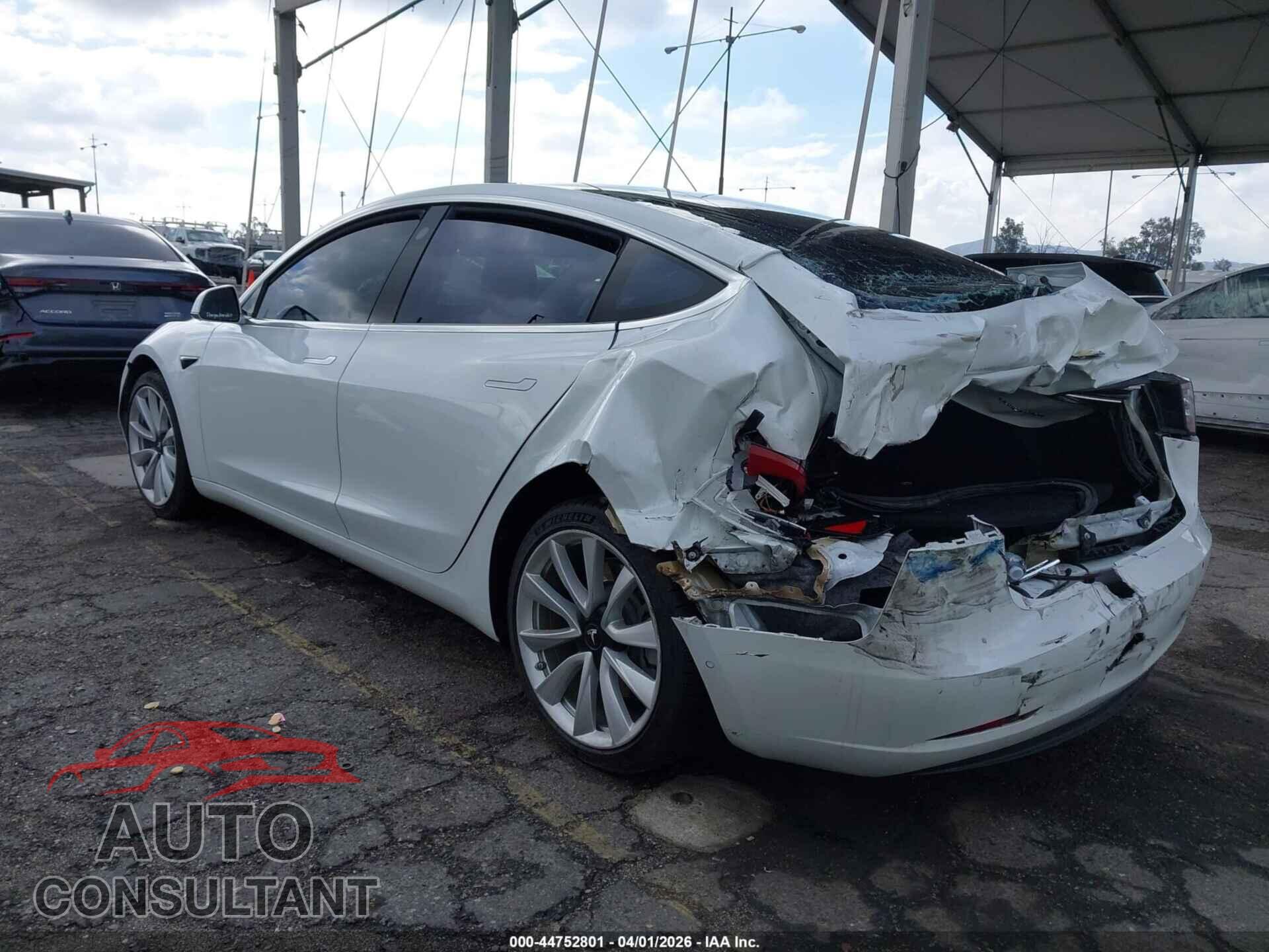 TESLA MODEL 3 2019 - 5YJ3E1EB6KF192012