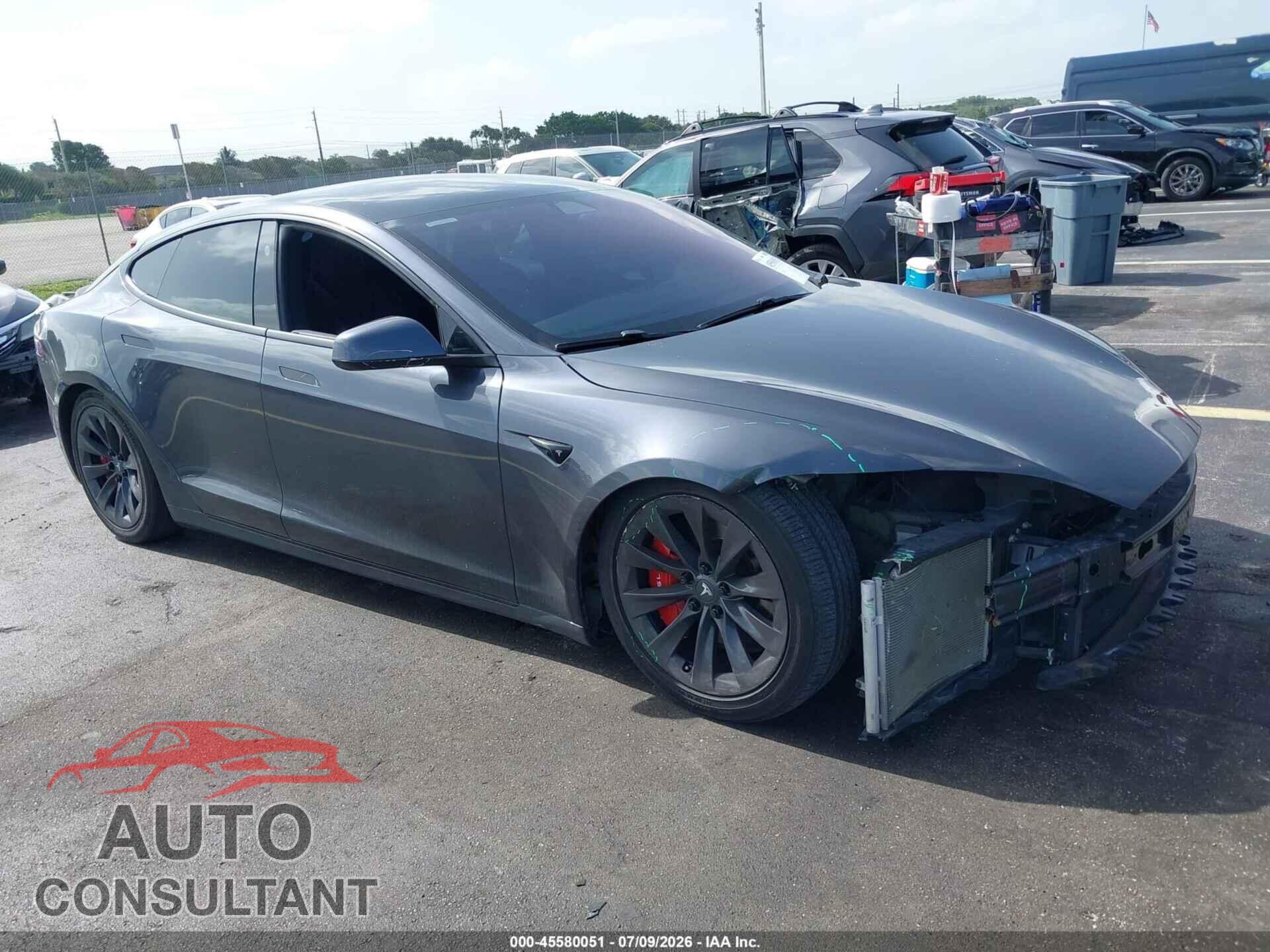 TESLA MODEL S 2018 - 5YJSA1E24JF268283