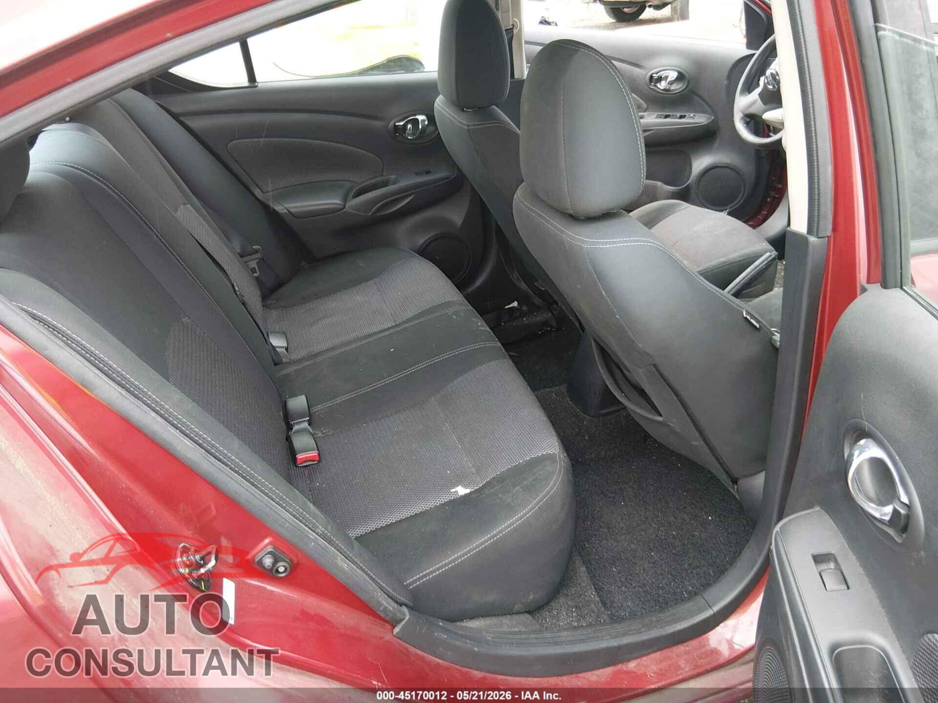 NISSAN VERSA 2019 - 3N1CN7AP3KL809424