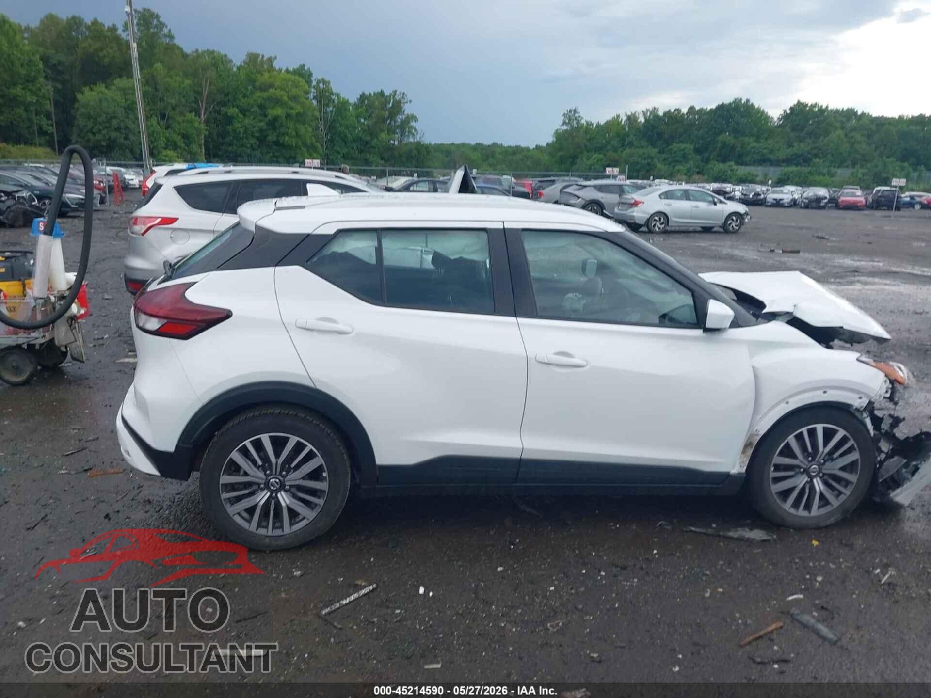 NISSAN KICKS 2021 - 3N1CP5CV4ML482819