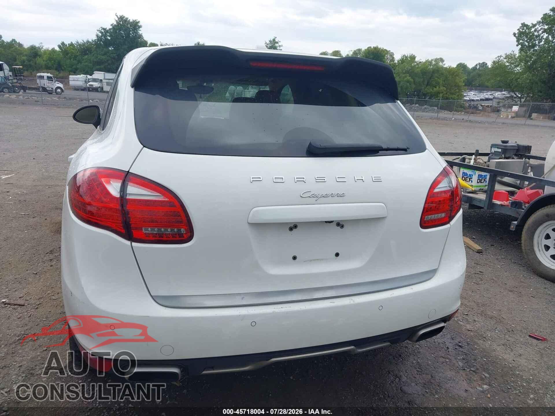 PORSCHE CAYENNE 2012 - WP1AA2A28CLA09317