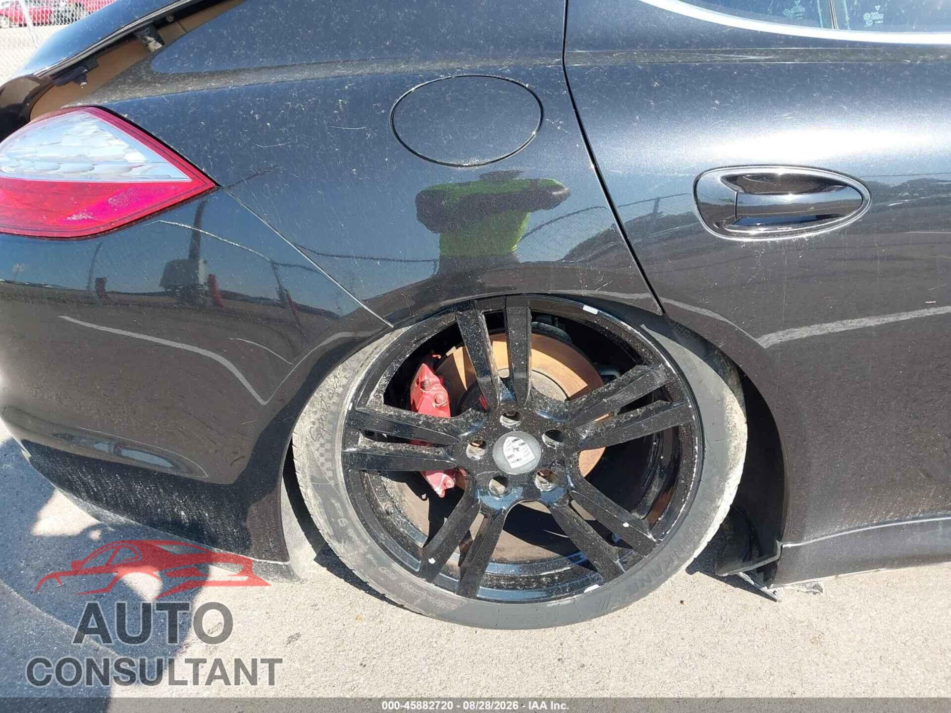 PORSCHE PANAMERA 2012 - WP0AA2A78CL071684