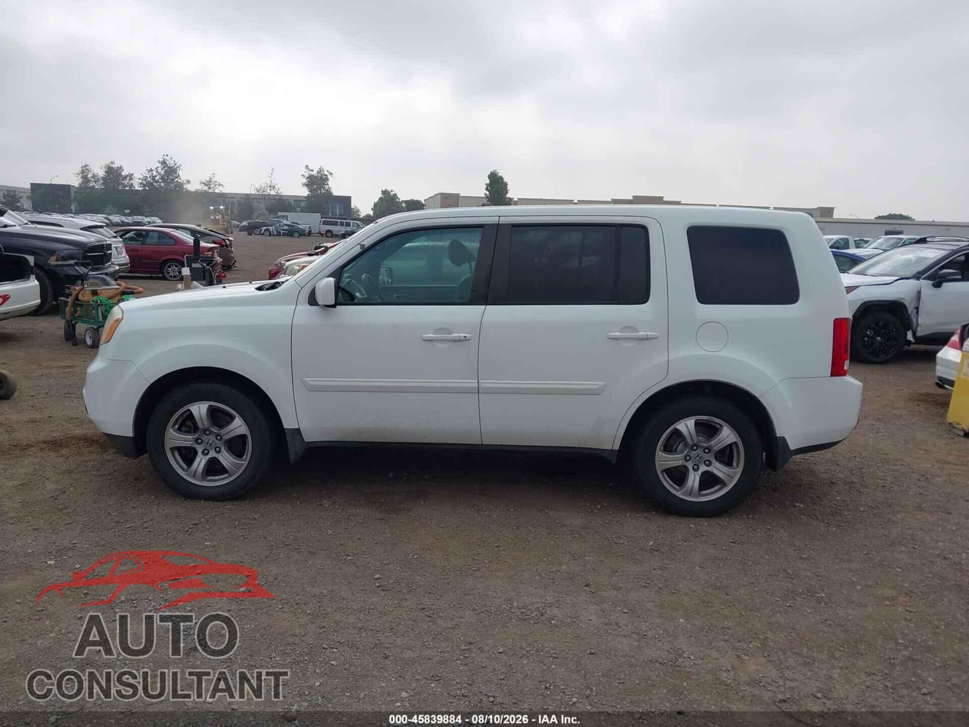 HONDA PILOT 2014 - 5FNYF4H52EB012071