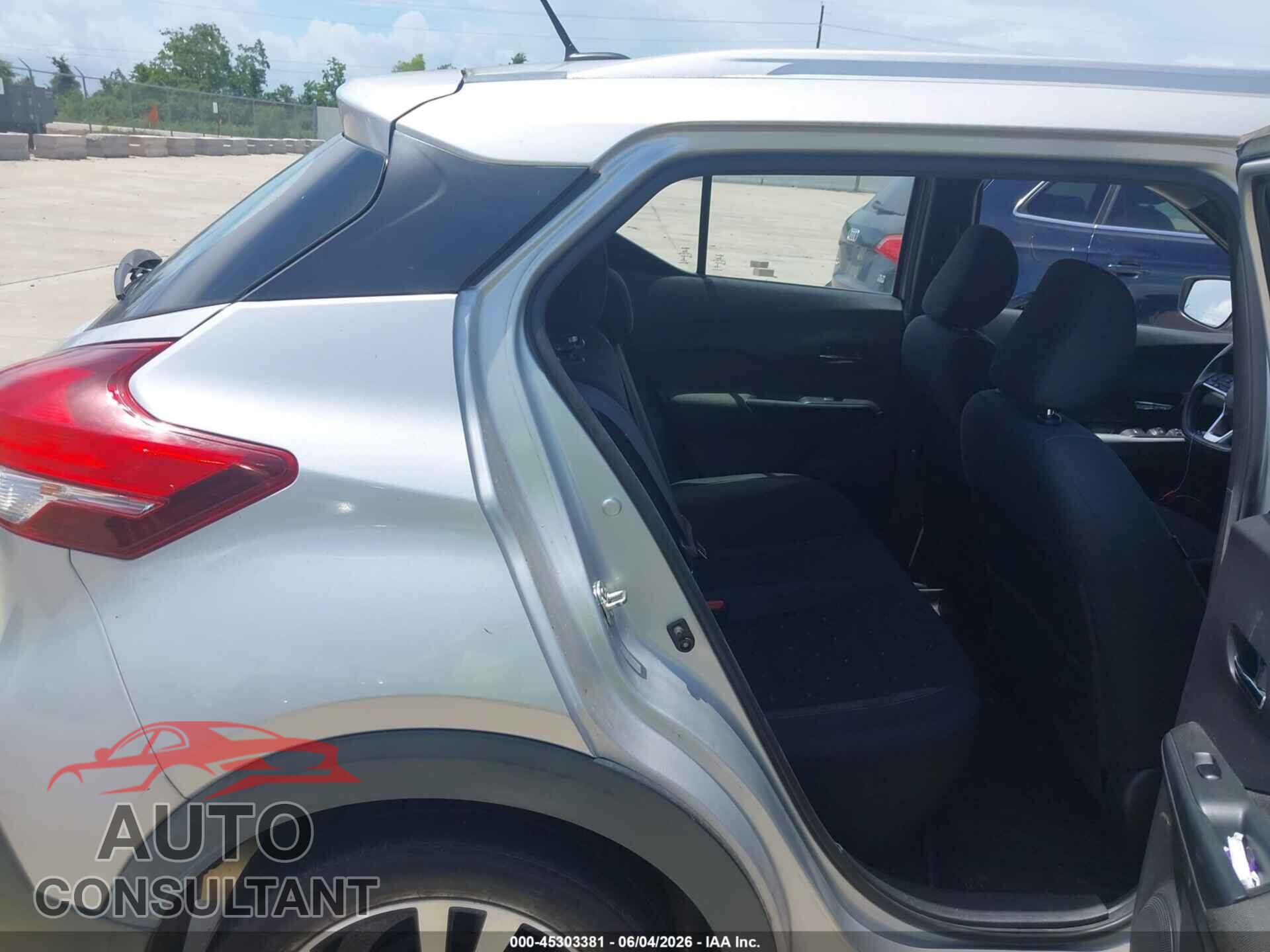 NISSAN KICKS 2019 - 3N1CP5CU3KL551682