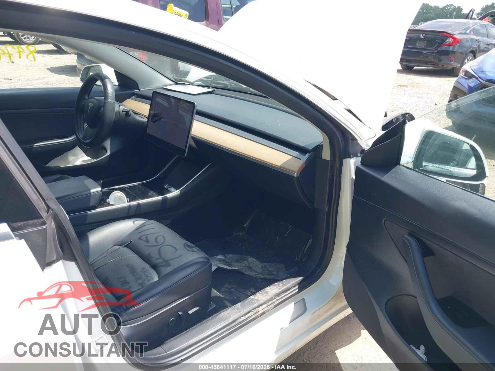 TESLA MODEL 3 2020 - 5YJ3E1EA5LF737190