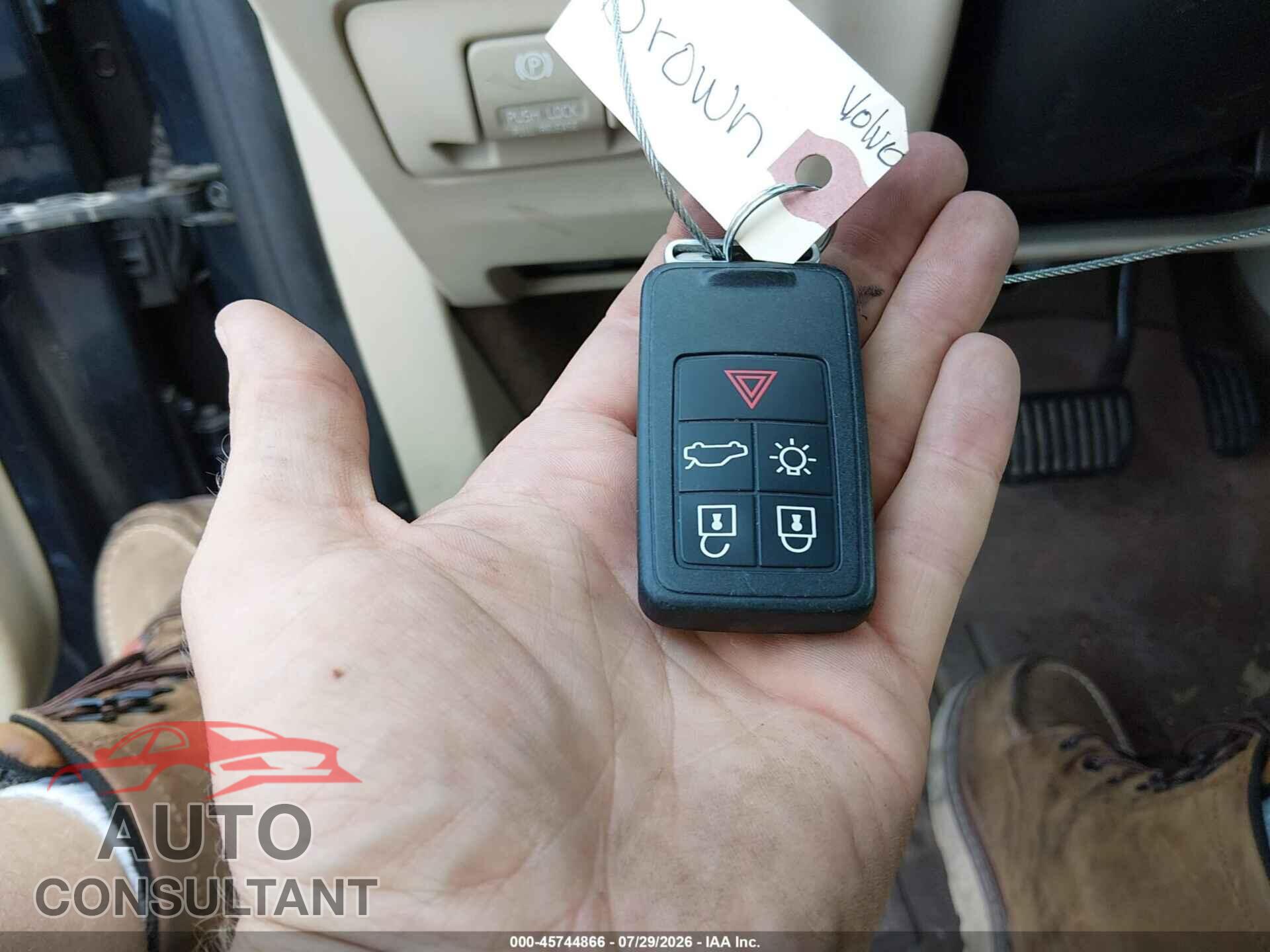 VOLVO S60 2012 - YV1622FS2C2099271