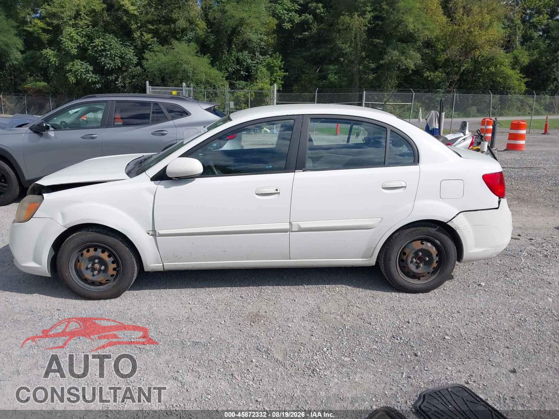 KIA RIO 2011 - KNADH4A39B6709047