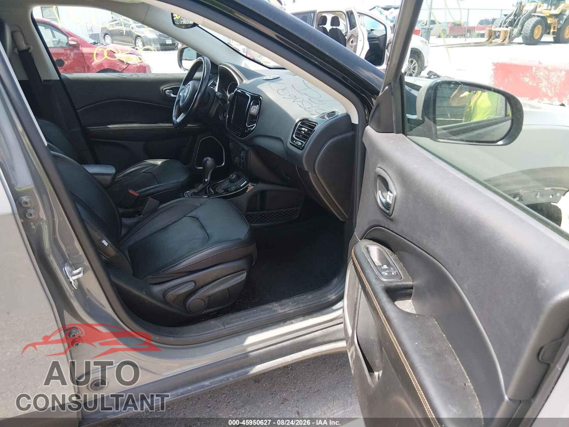 JEEP COMPASS 2019 - 3C4NJDCBXKT842258