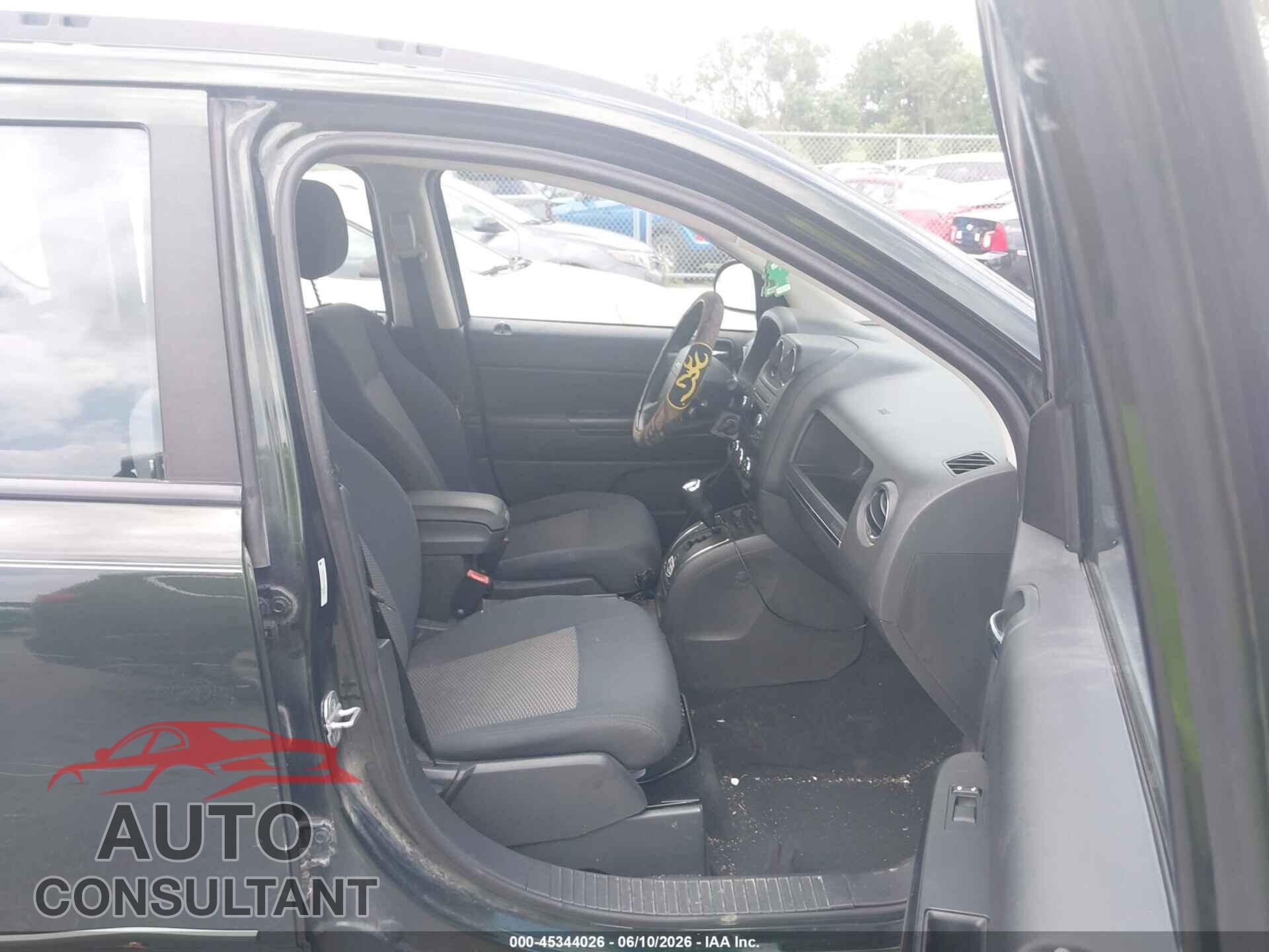 JEEP COMPASS 2010 - 1J4NT4FB1AD612242