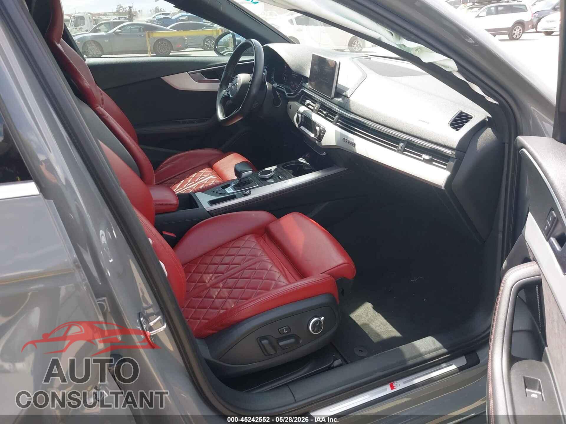 AUDI S4 2019 - WAUC4AF49KA079504