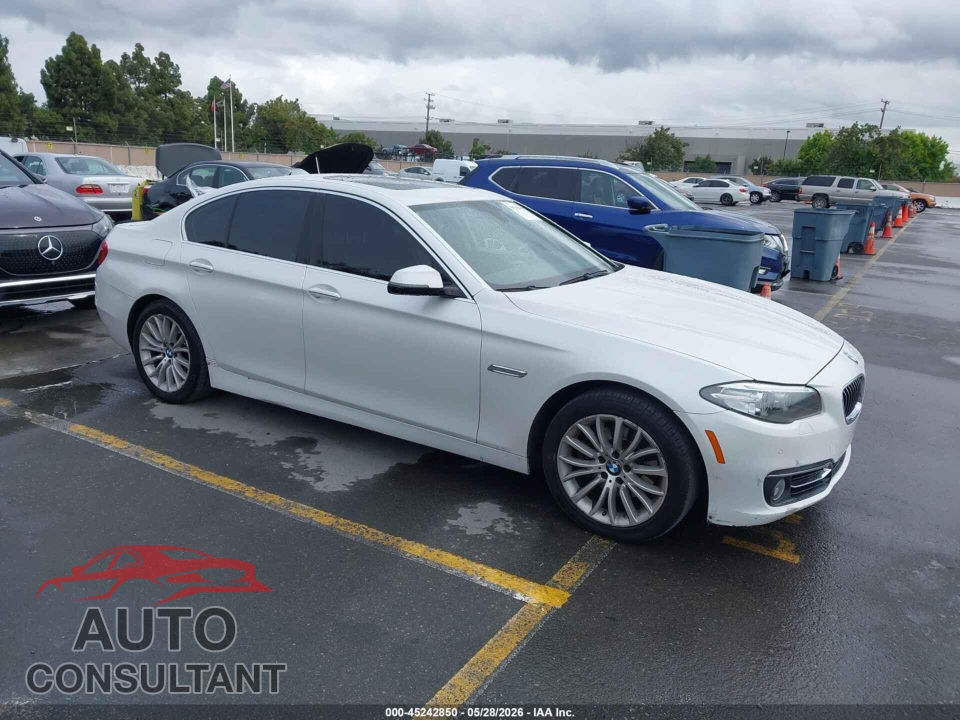 BMW 528I 2014 - WBA5A5C57ED505828