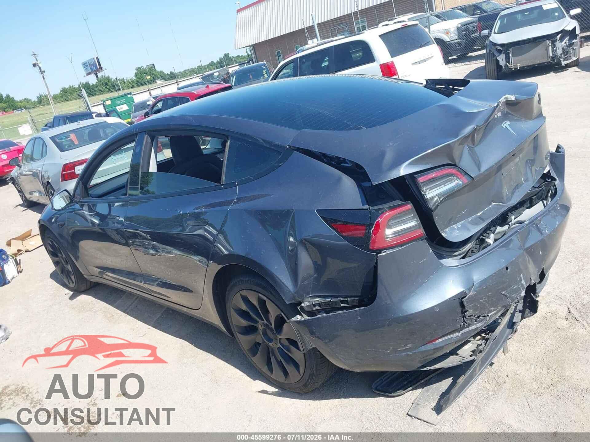 TESLA MODEL 3 2022 - 5YJ3E1EA5NF369726