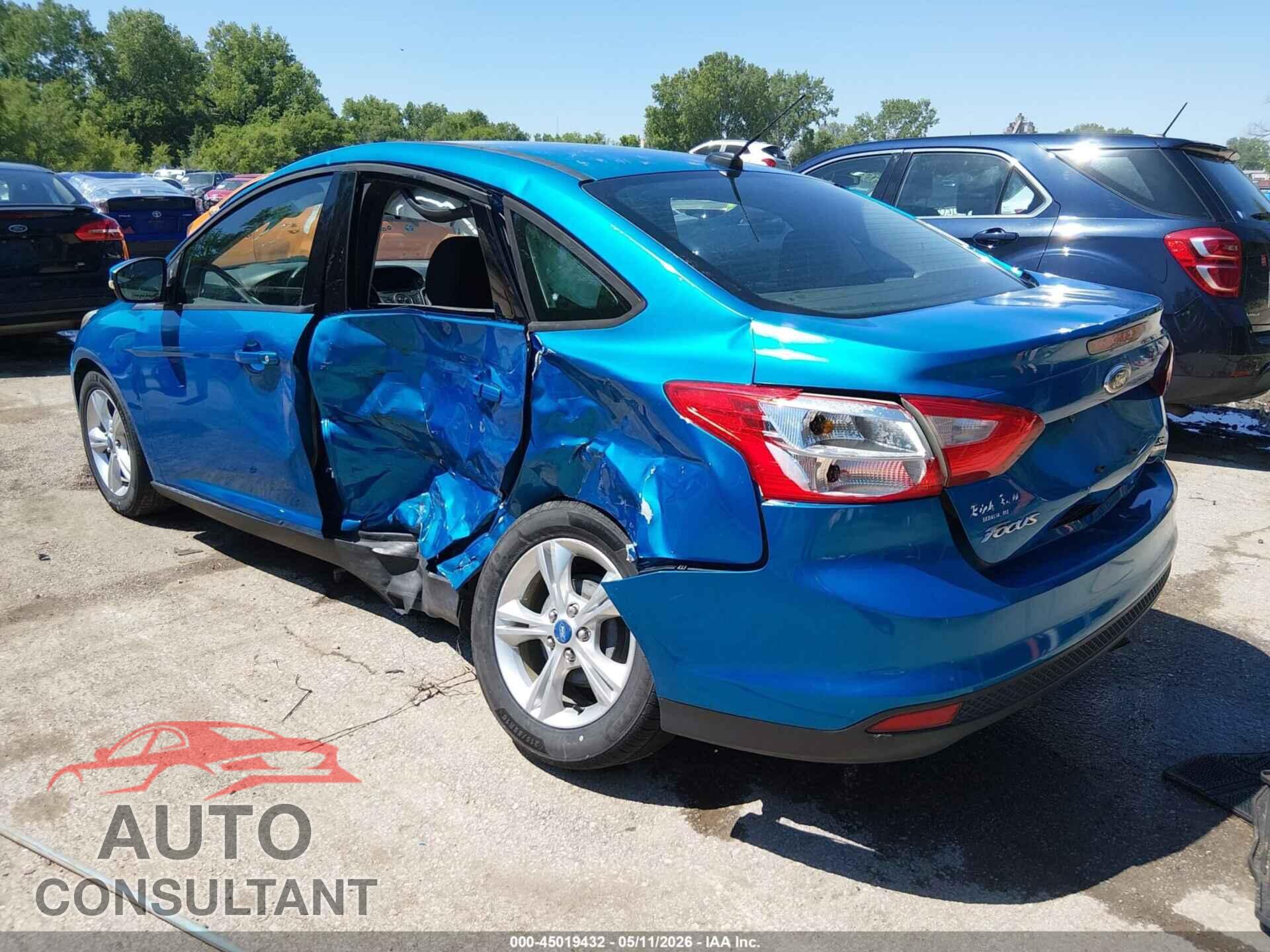 FORD FOCUS 2013 - 1FADP3F23DL123762
