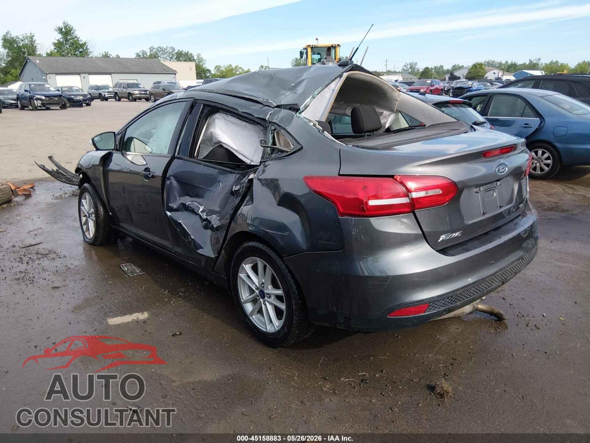 FORD FOCUS 2017 - 1FADP3F24HL332403
