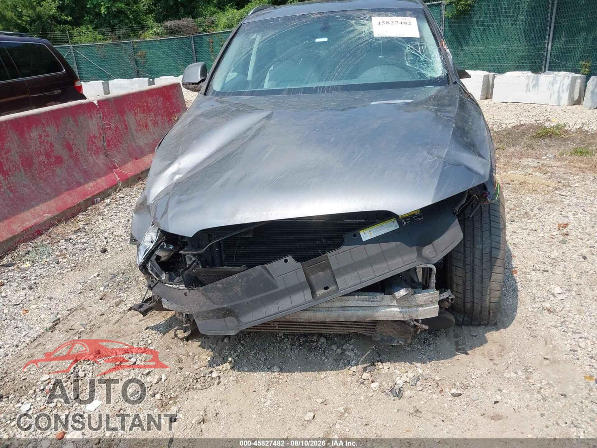 AUDI Q5 2013 - WA1LFAFP5DA024066