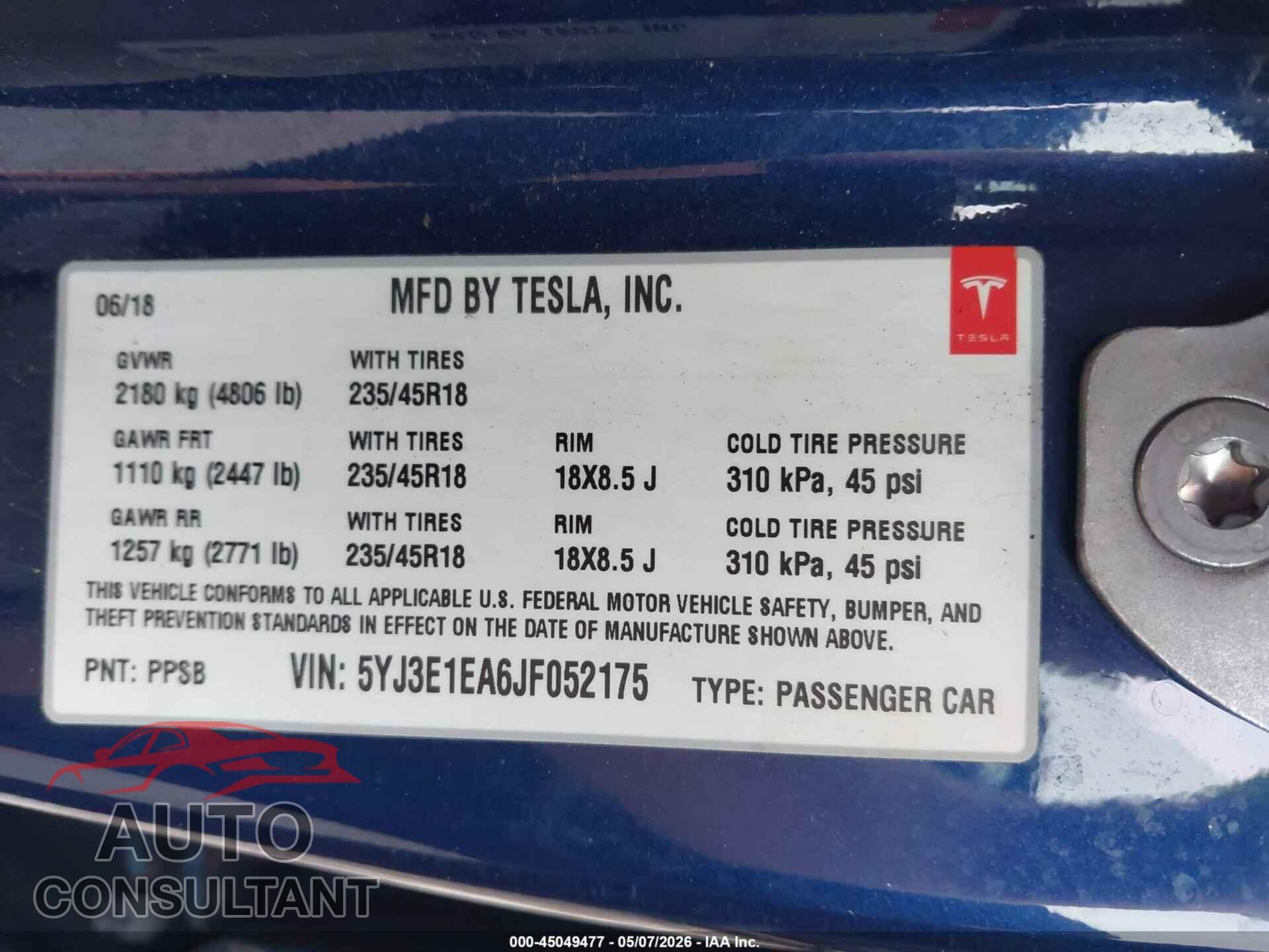 TESLA MODEL 3 2018 - 5YJ3E1EA6JF052175