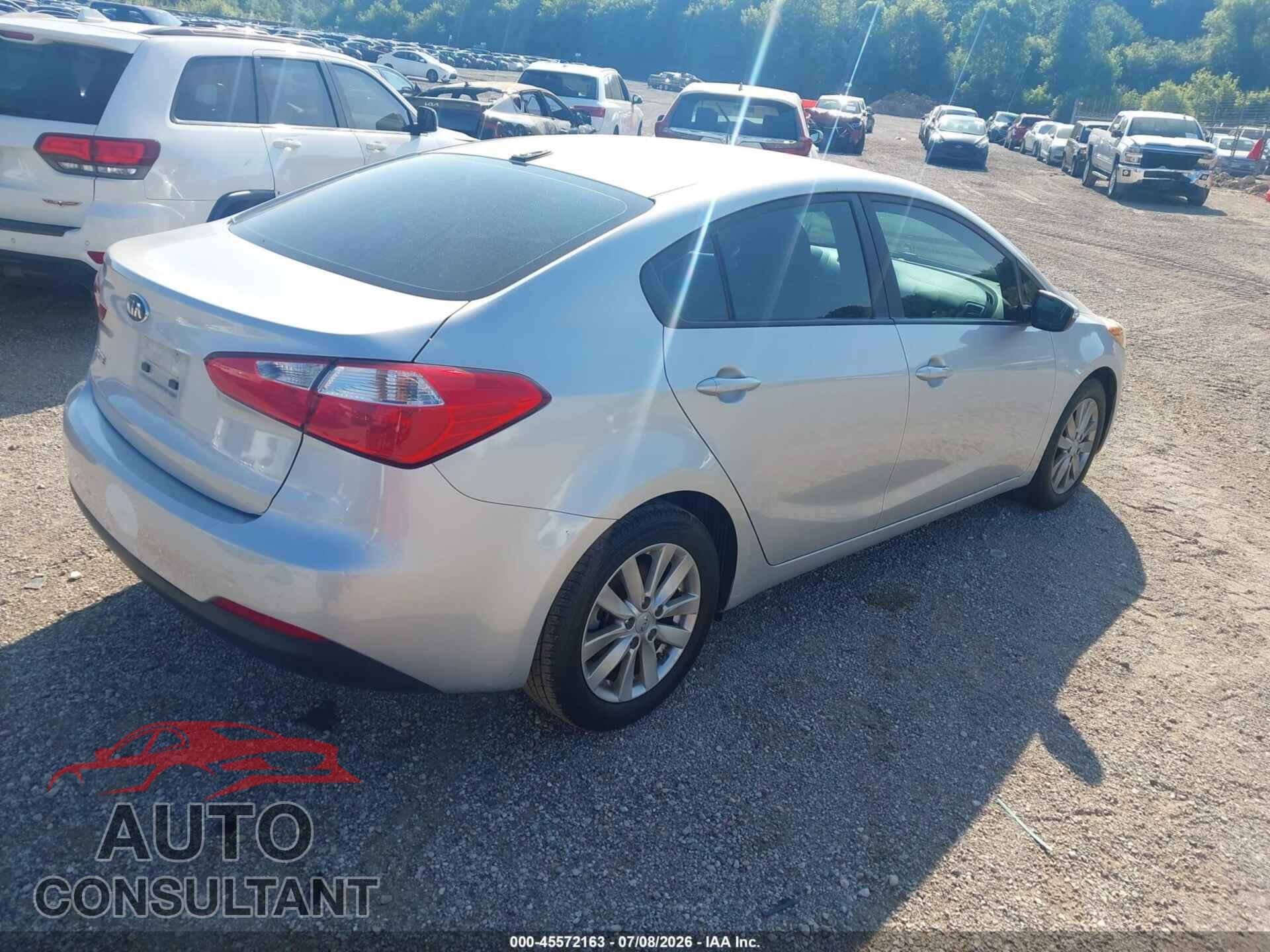 KIA FORTE 2016 - KNAFX4A67G5608527