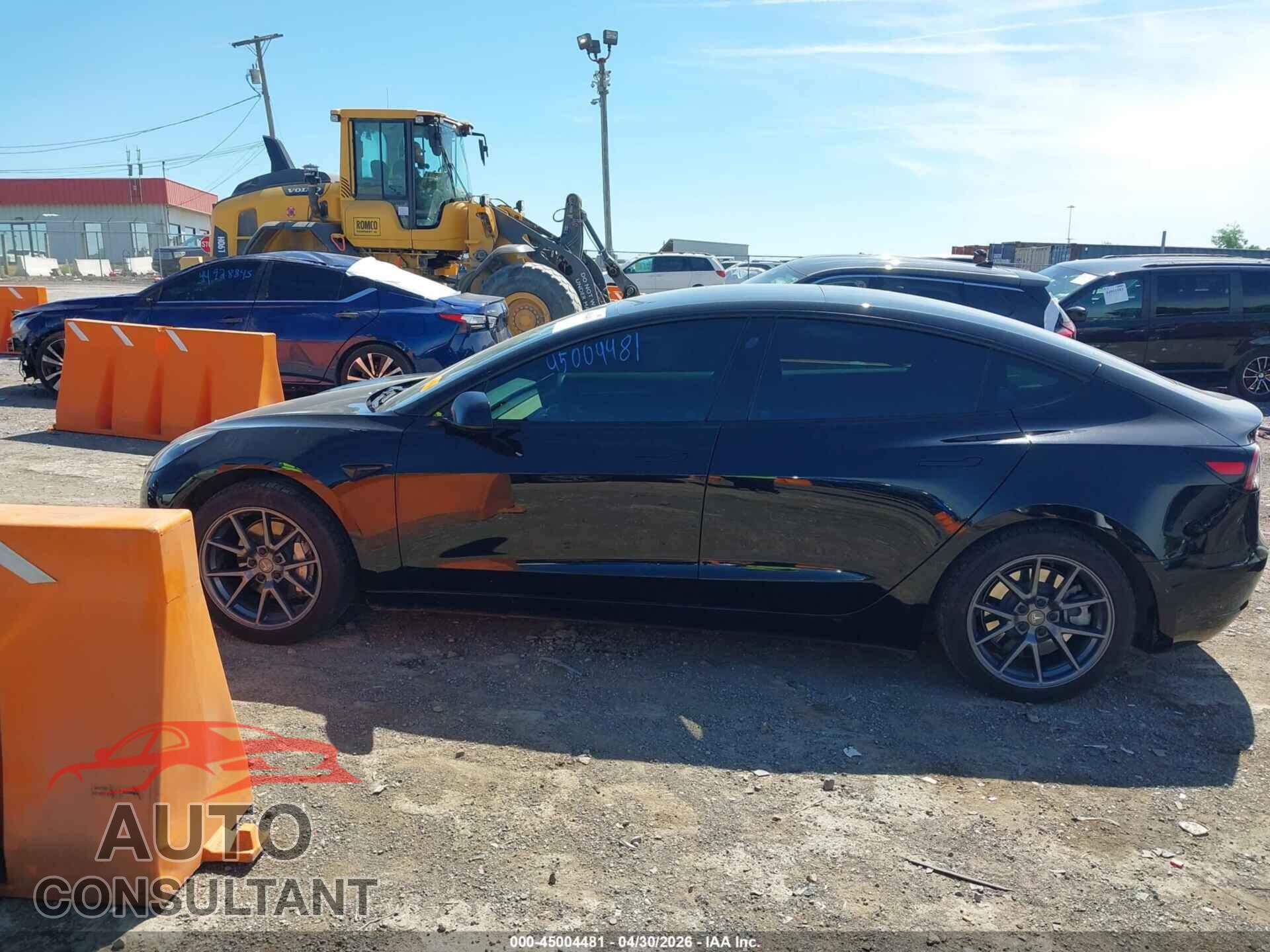 TESLA MODEL 3 2023 - 5YJ3E1EA5PF691981